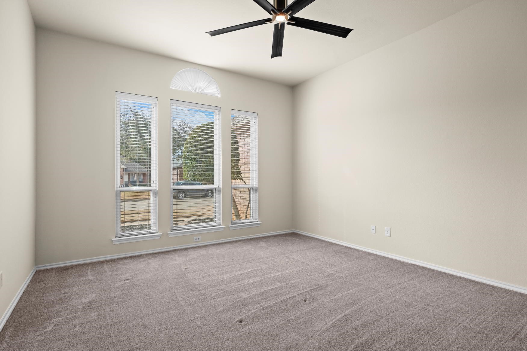 2517 Early Bird Drive