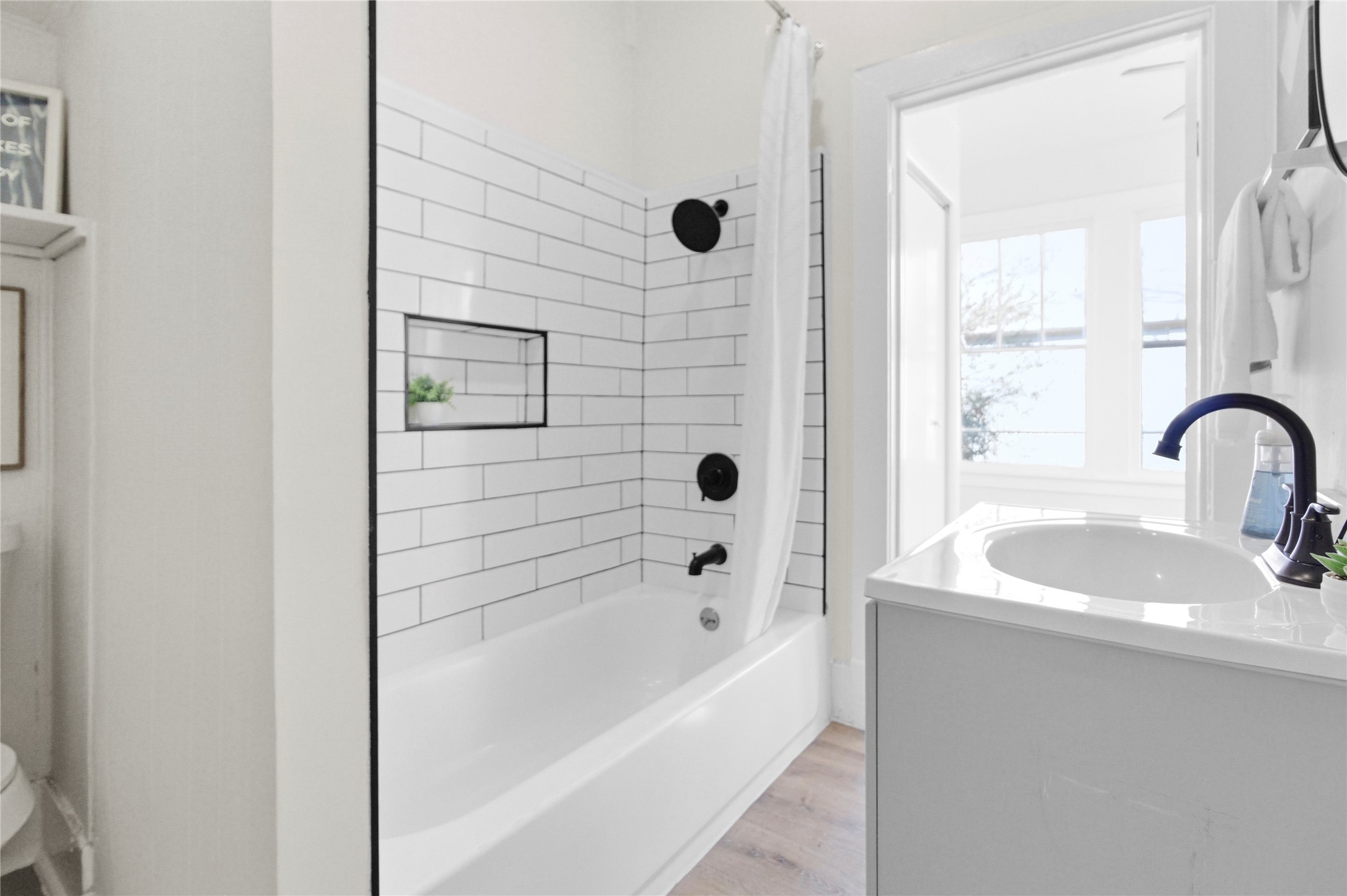 215 E 12th Street