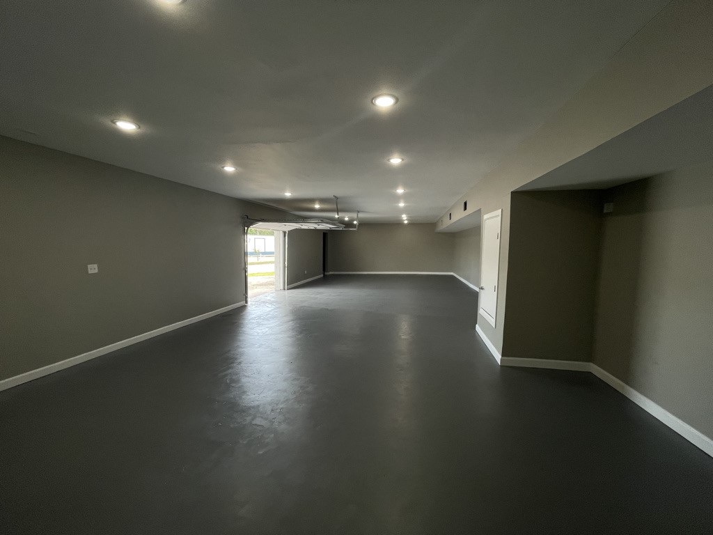 3300 E vickery Boulevard