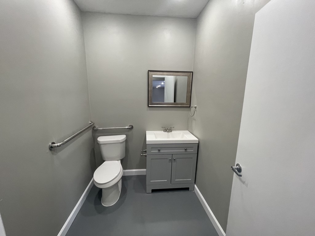 3300 E vickery Boulevard