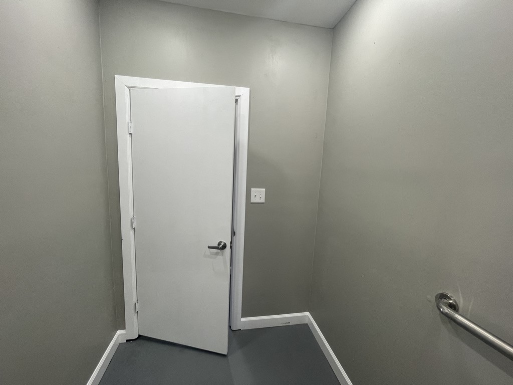 3300 E vickery Boulevard