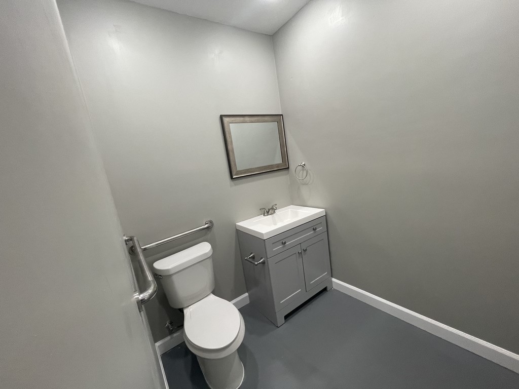 3300 E vickery Boulevard