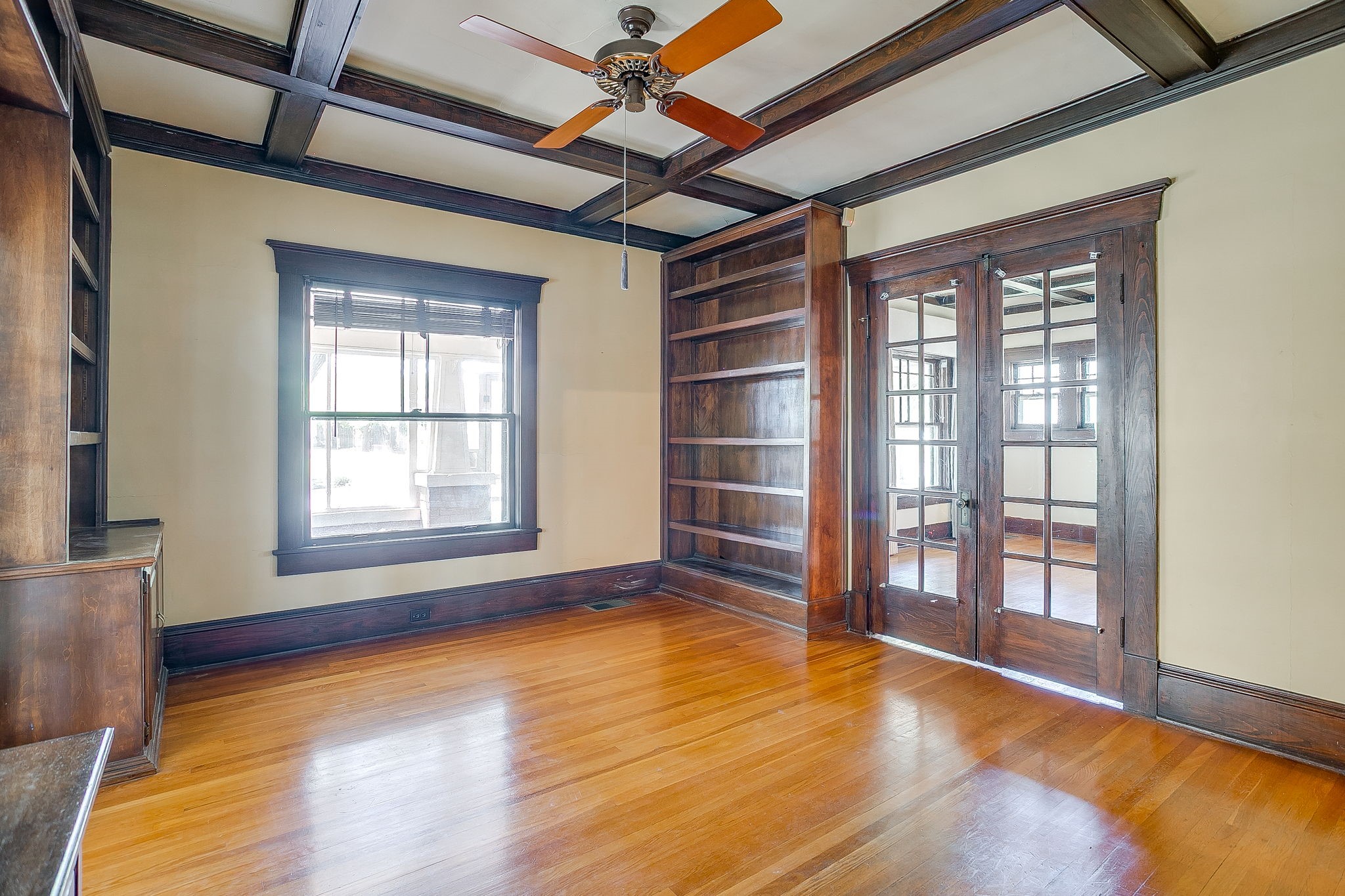 2124 Weatherbee Street