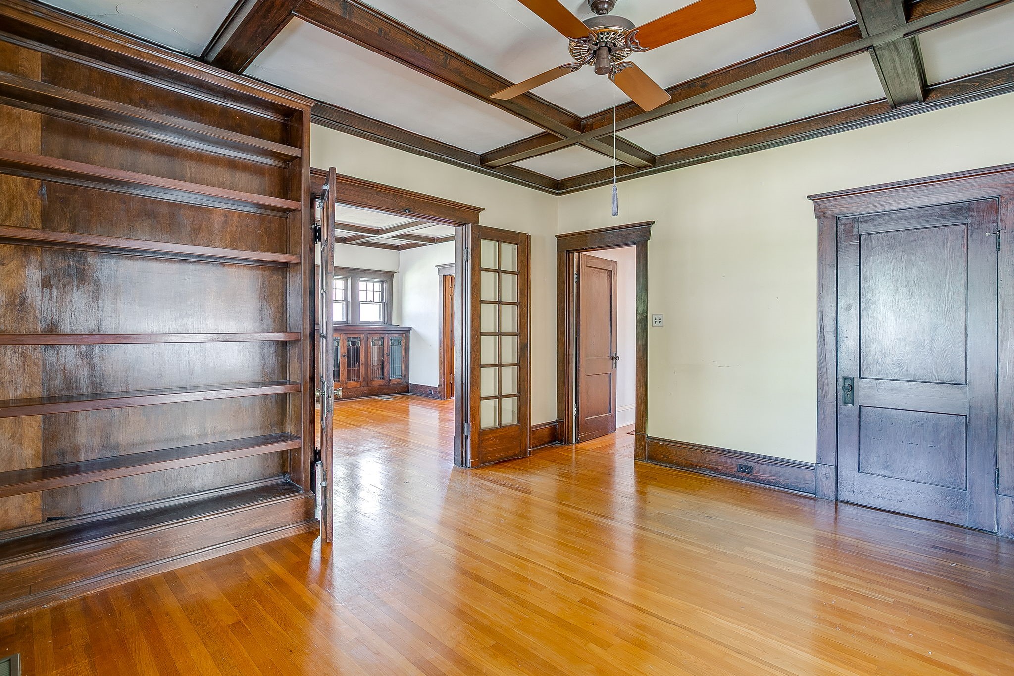 2124 Weatherbee Street