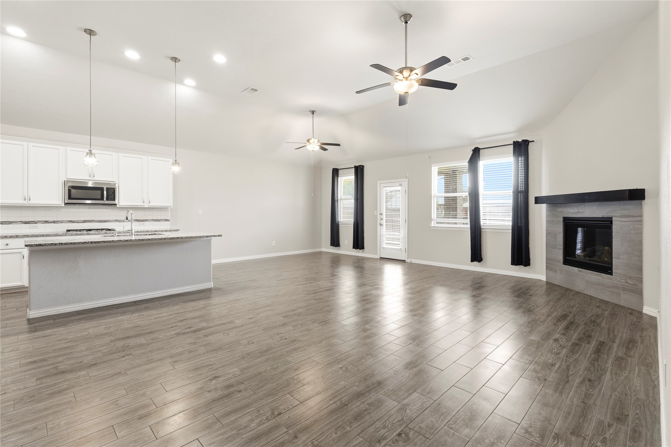 240 Darlington Trail