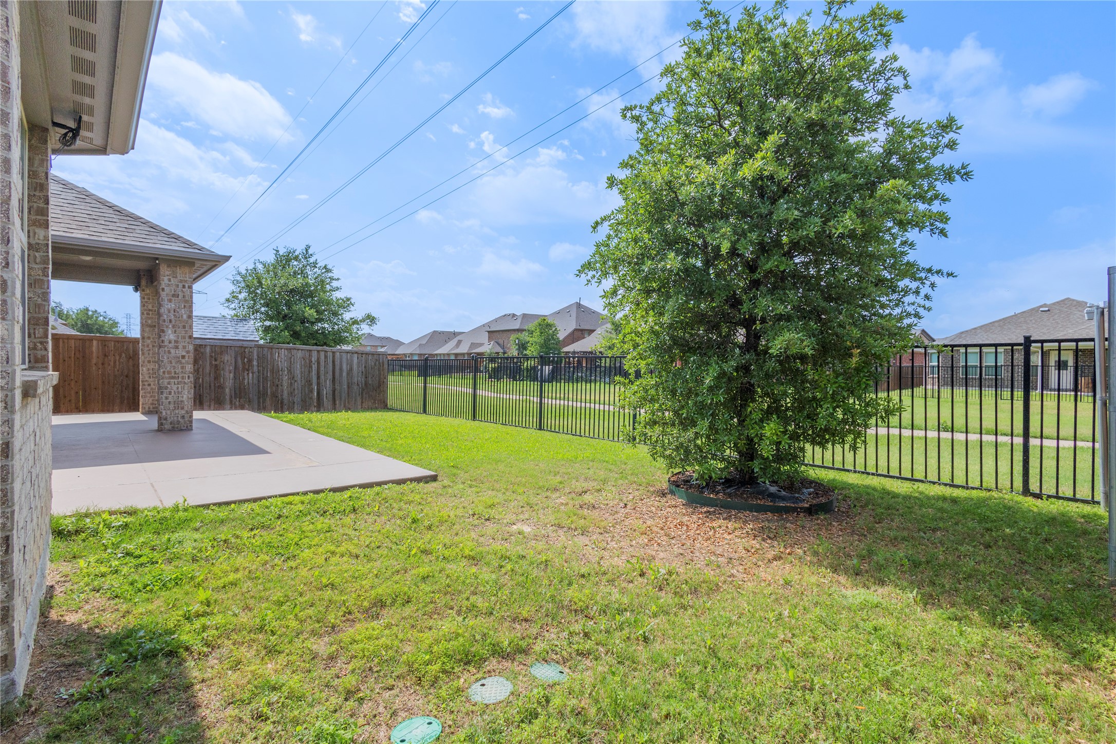 240 Darlington Trail