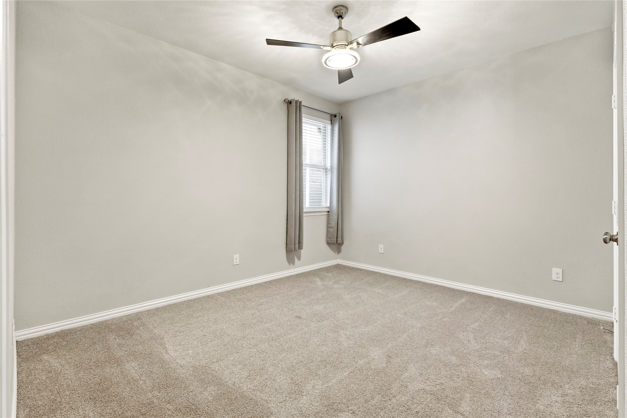 240 Darlington Trail