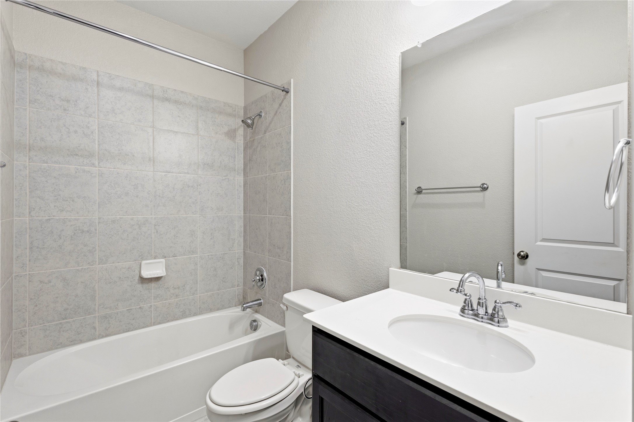 240 Darlington Trail
