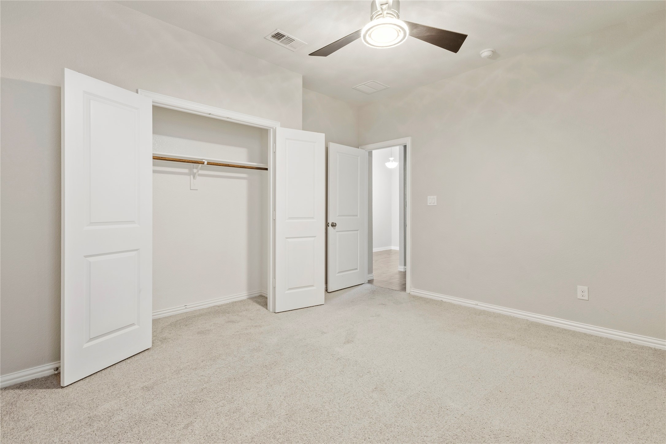 240 Darlington Trail