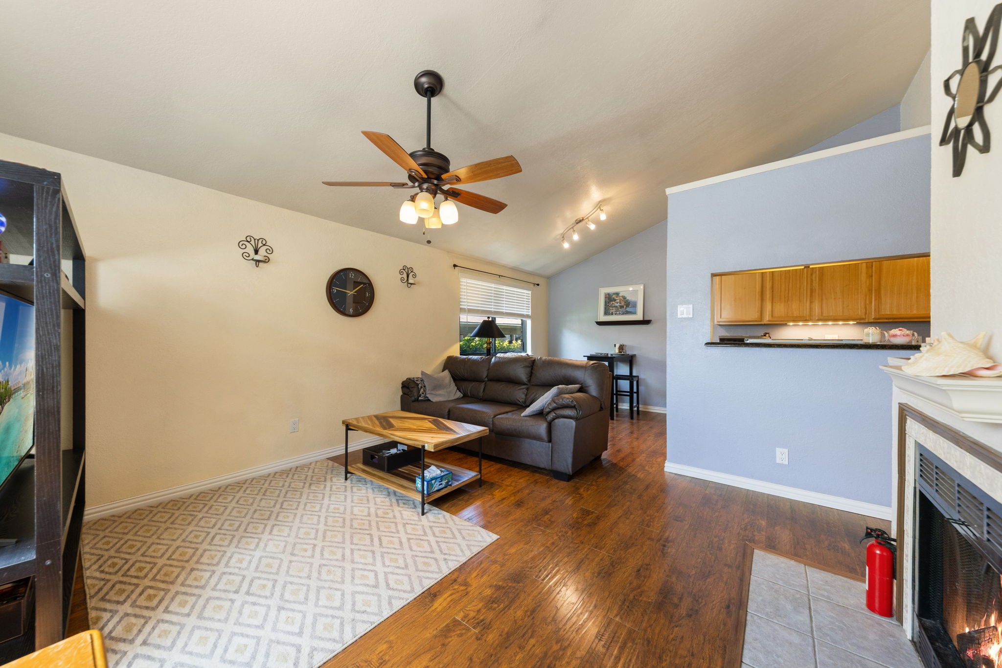 2240 Tarpley Road 411