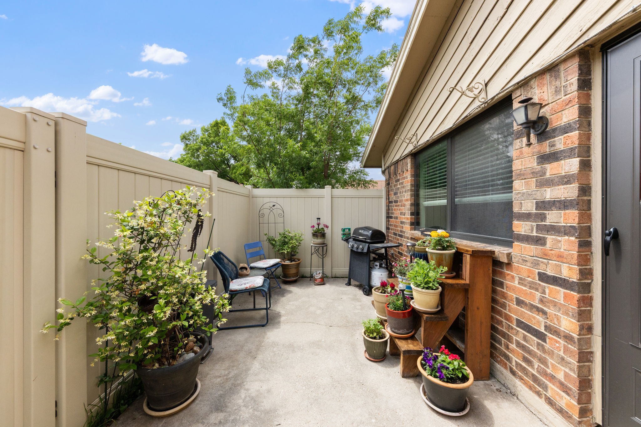 2240 Tarpley Road 411