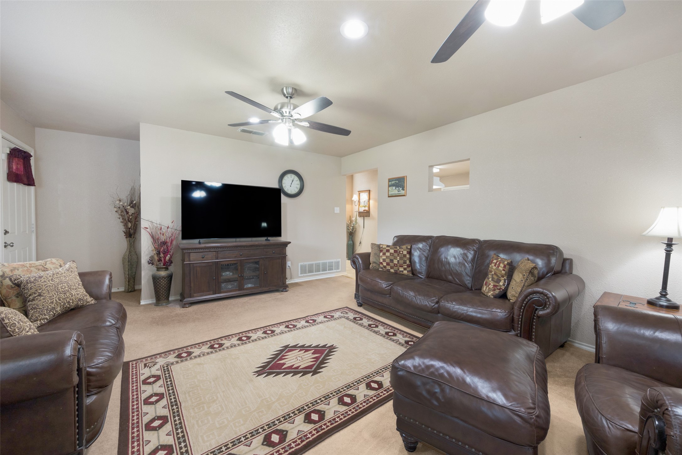 1804 N Edgewood Terrace