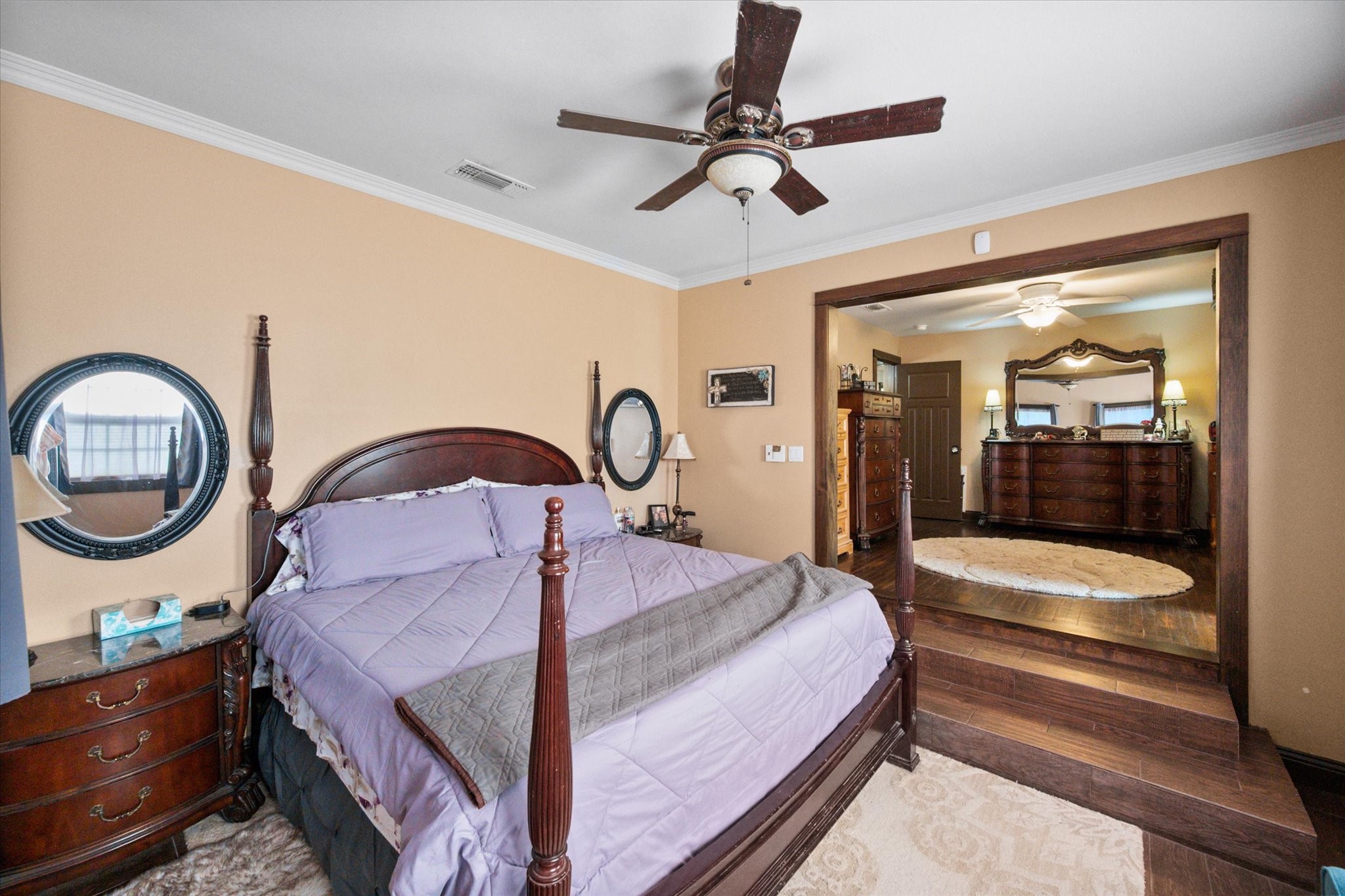 4421 Blackstone Drive