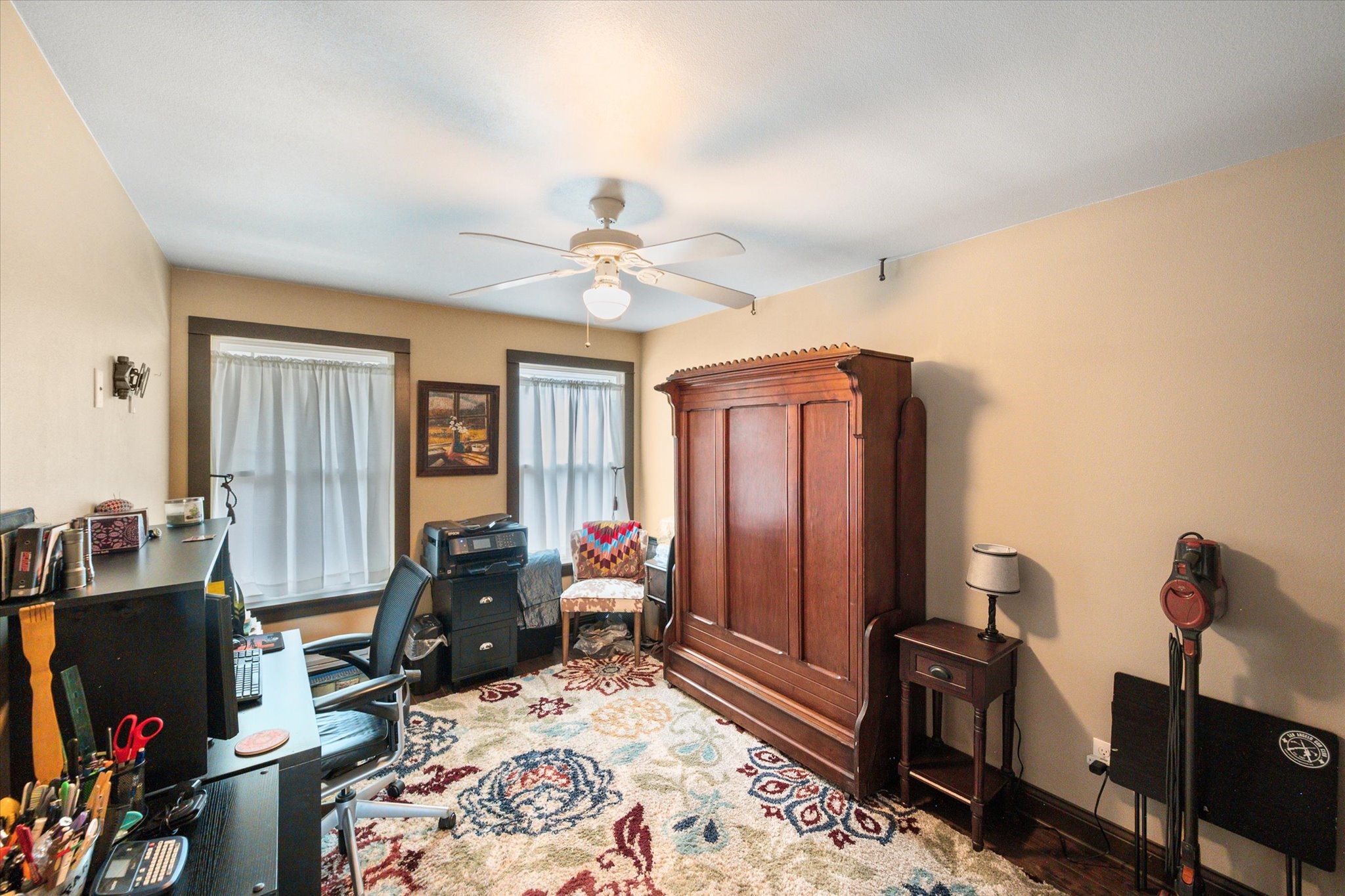 4421 Blackstone Drive