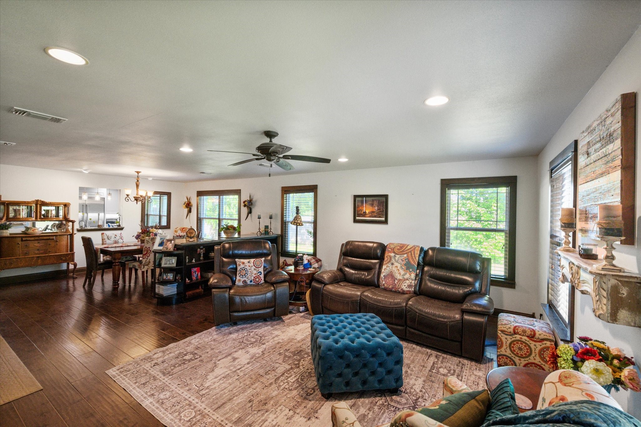 4421 Blackstone Drive