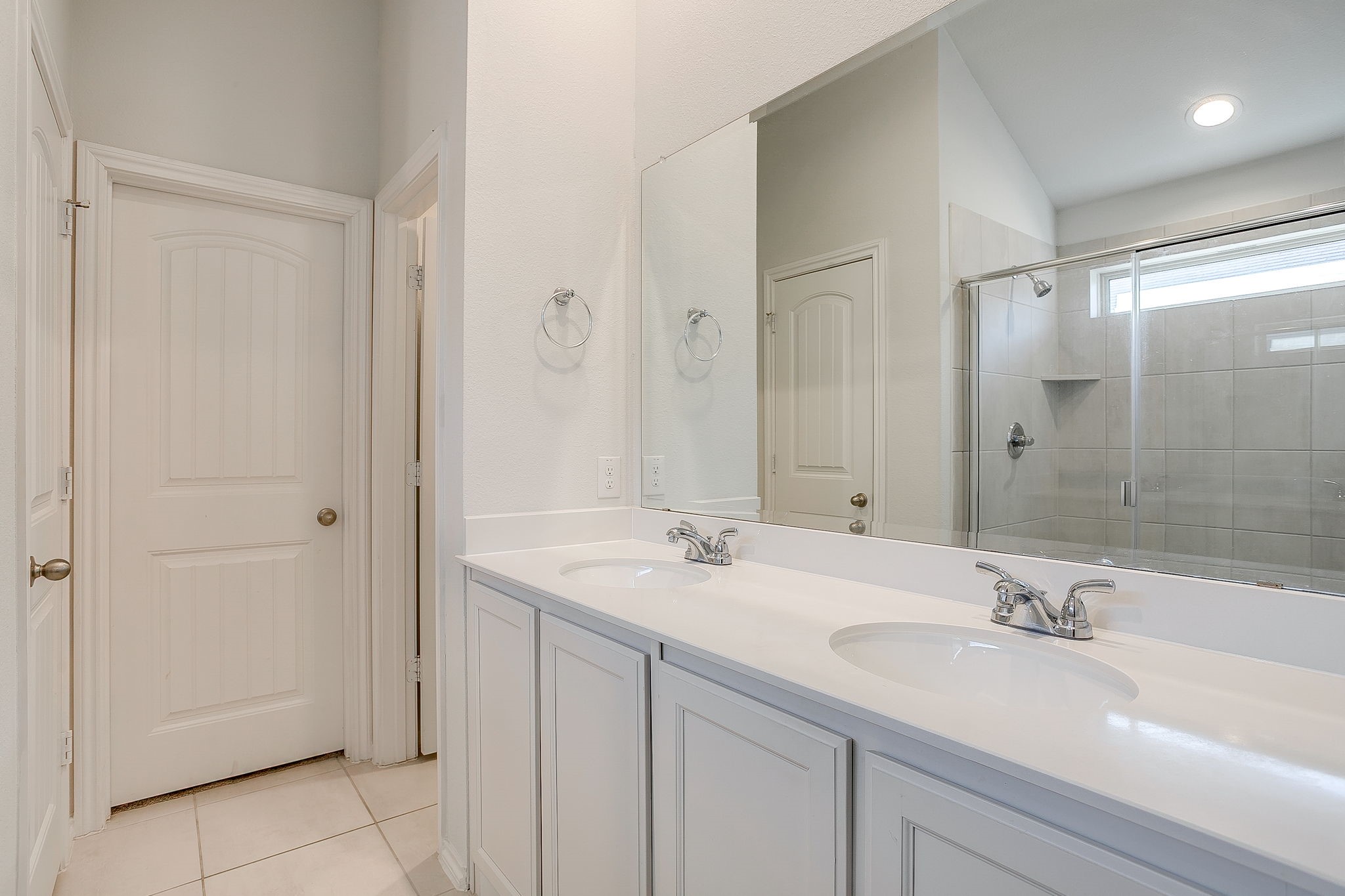 5828 Utopia Drive
