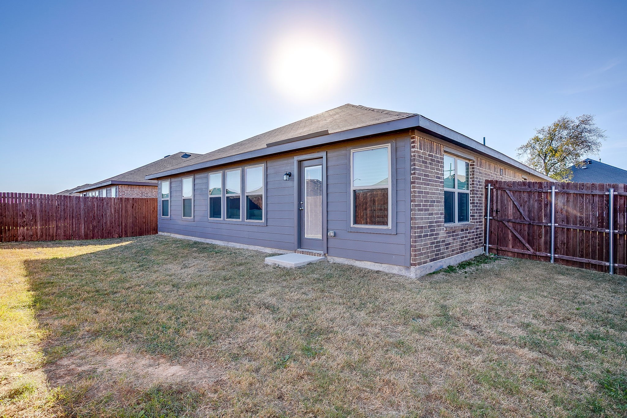 5828 Utopia Drive