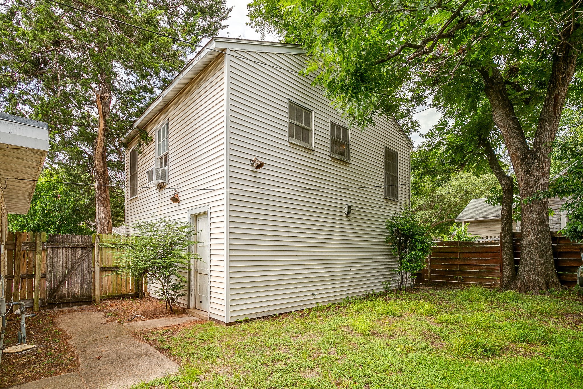 3148 Rogers Avenue 3