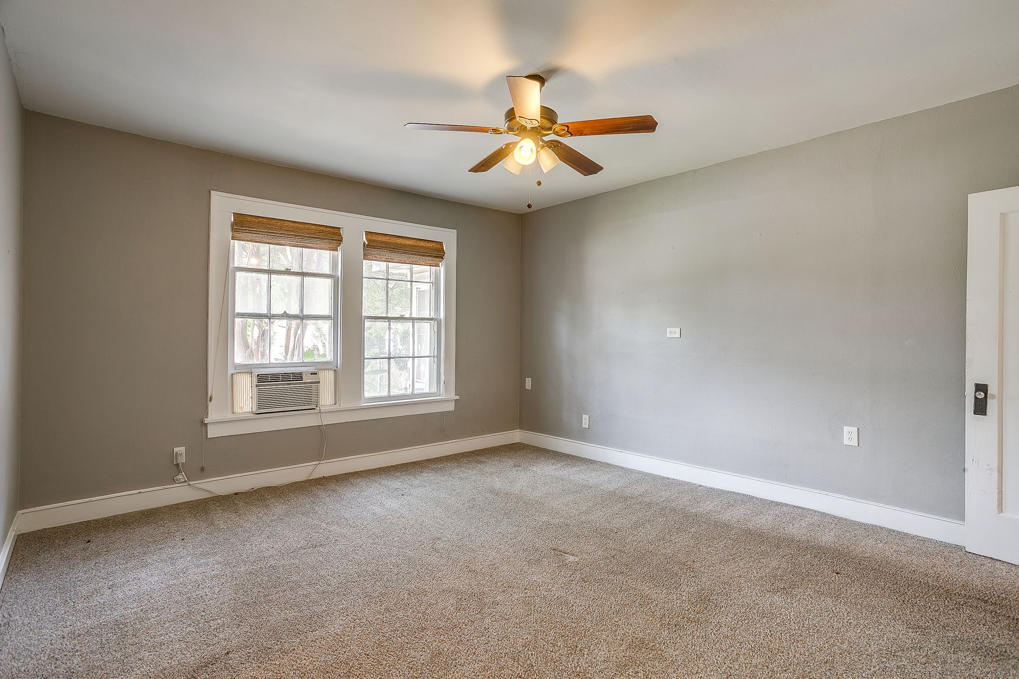 3148 Rogers Avenue 3