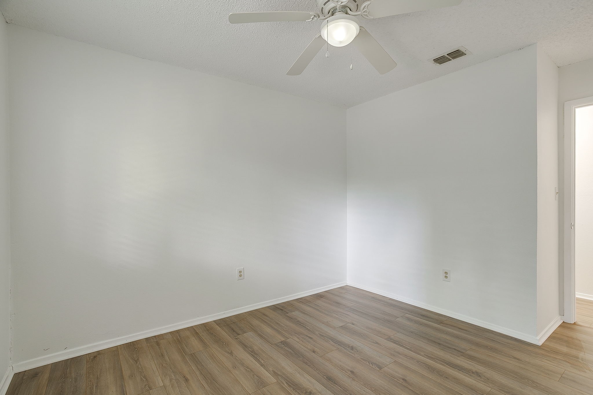 3236 Merida Avenue 2
