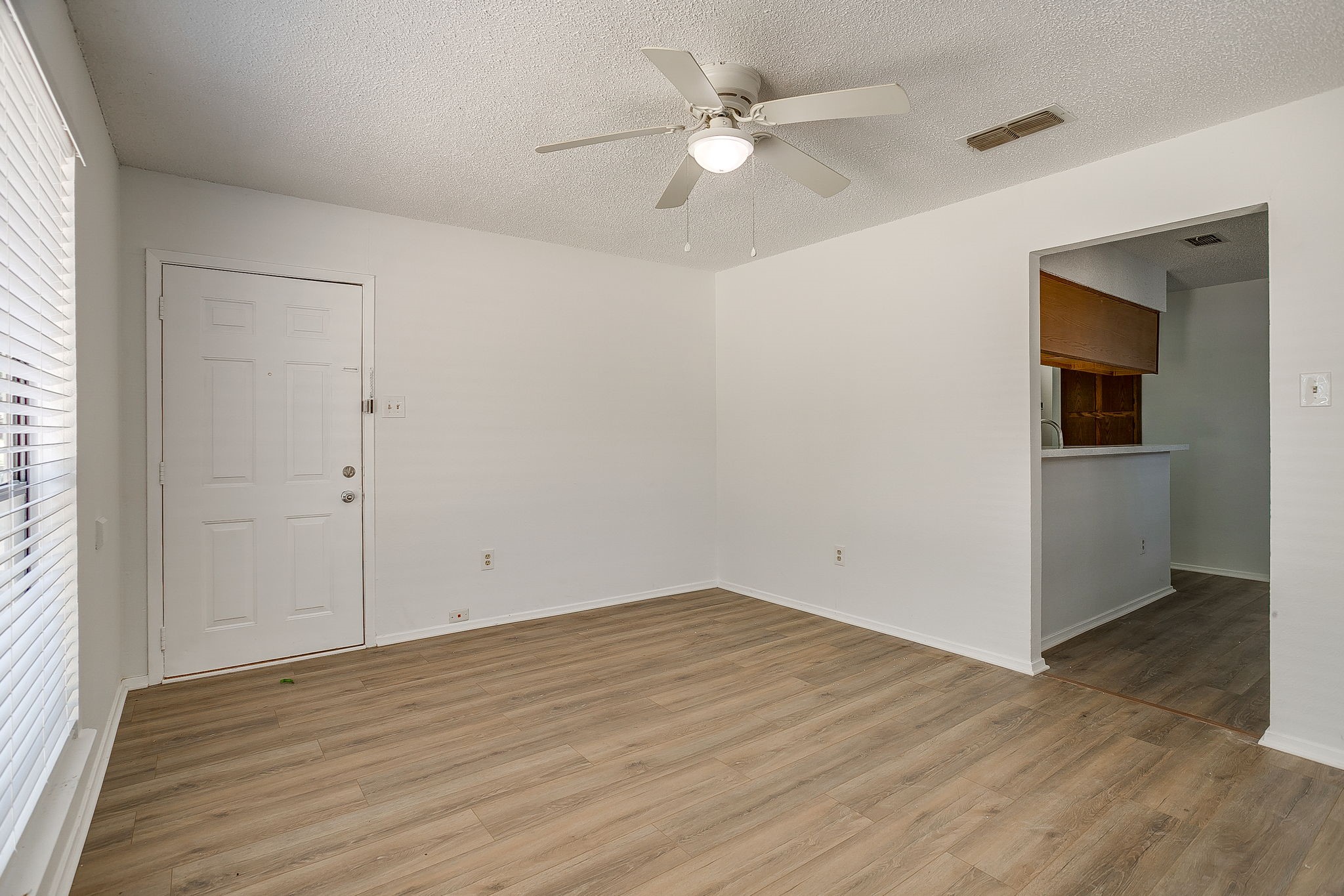 3236 Merida Avenue 2