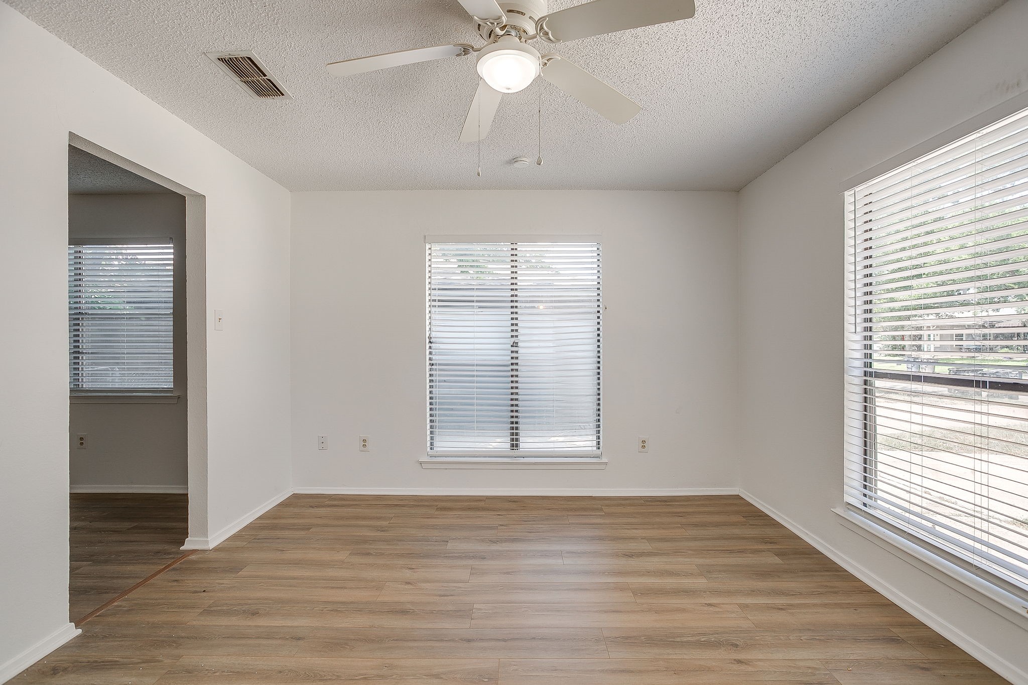 3236 Merida Avenue 2