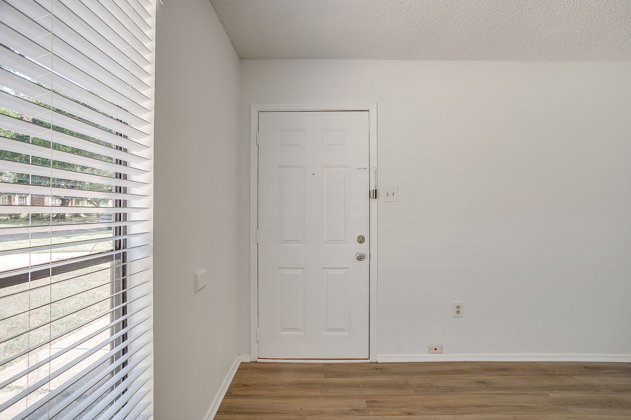 3236 Merida Avenue 2
