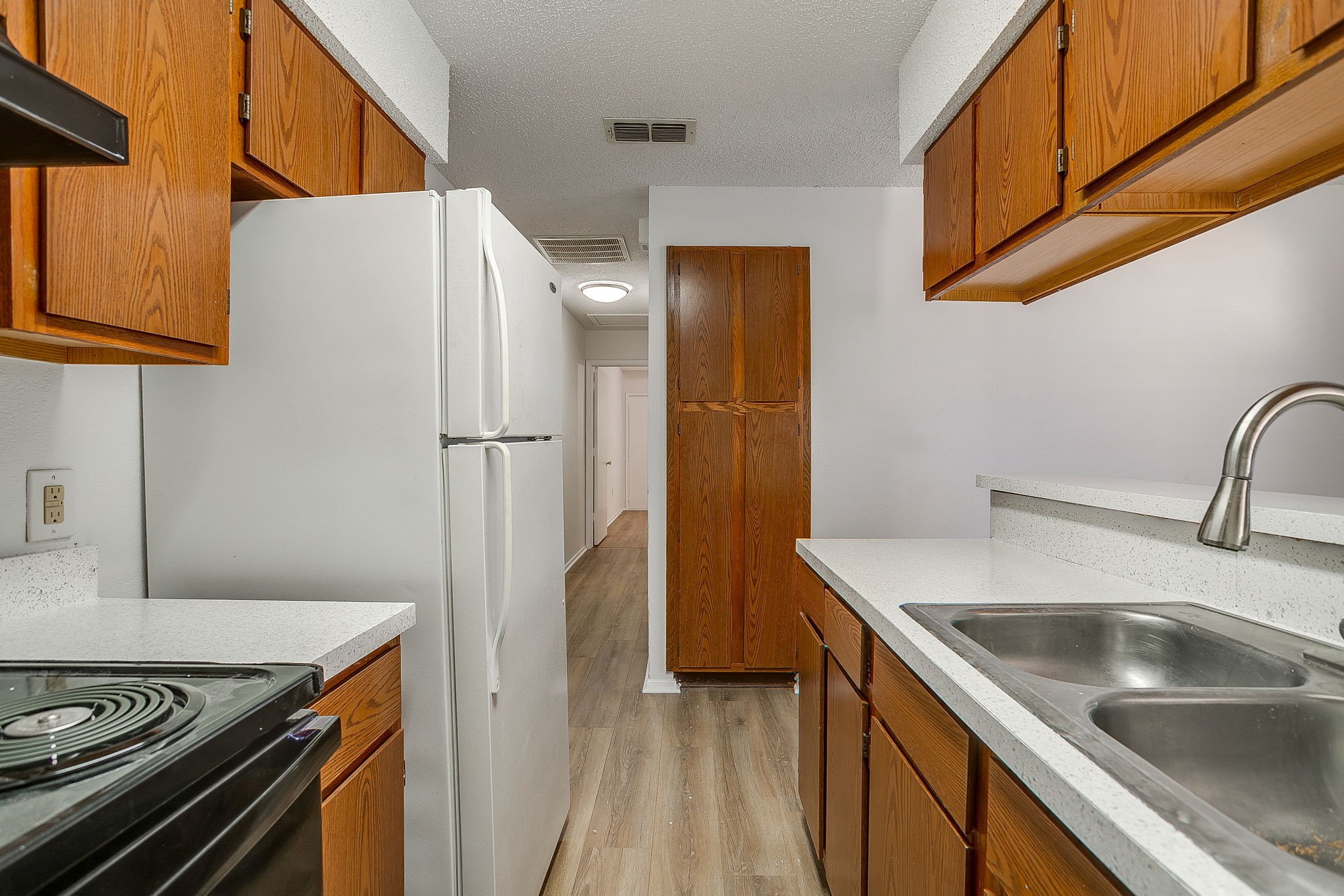 3236 Merida Avenue 2
