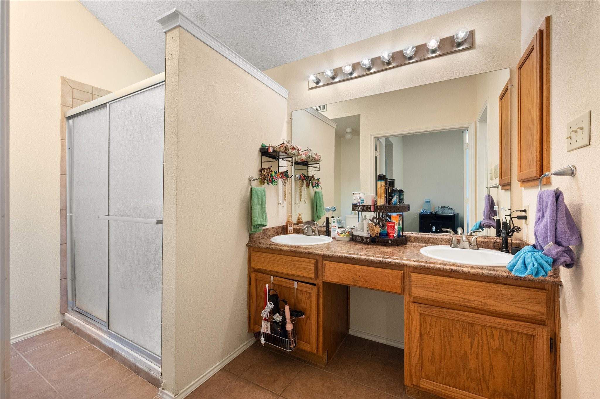 4959 Shady Oak Trail