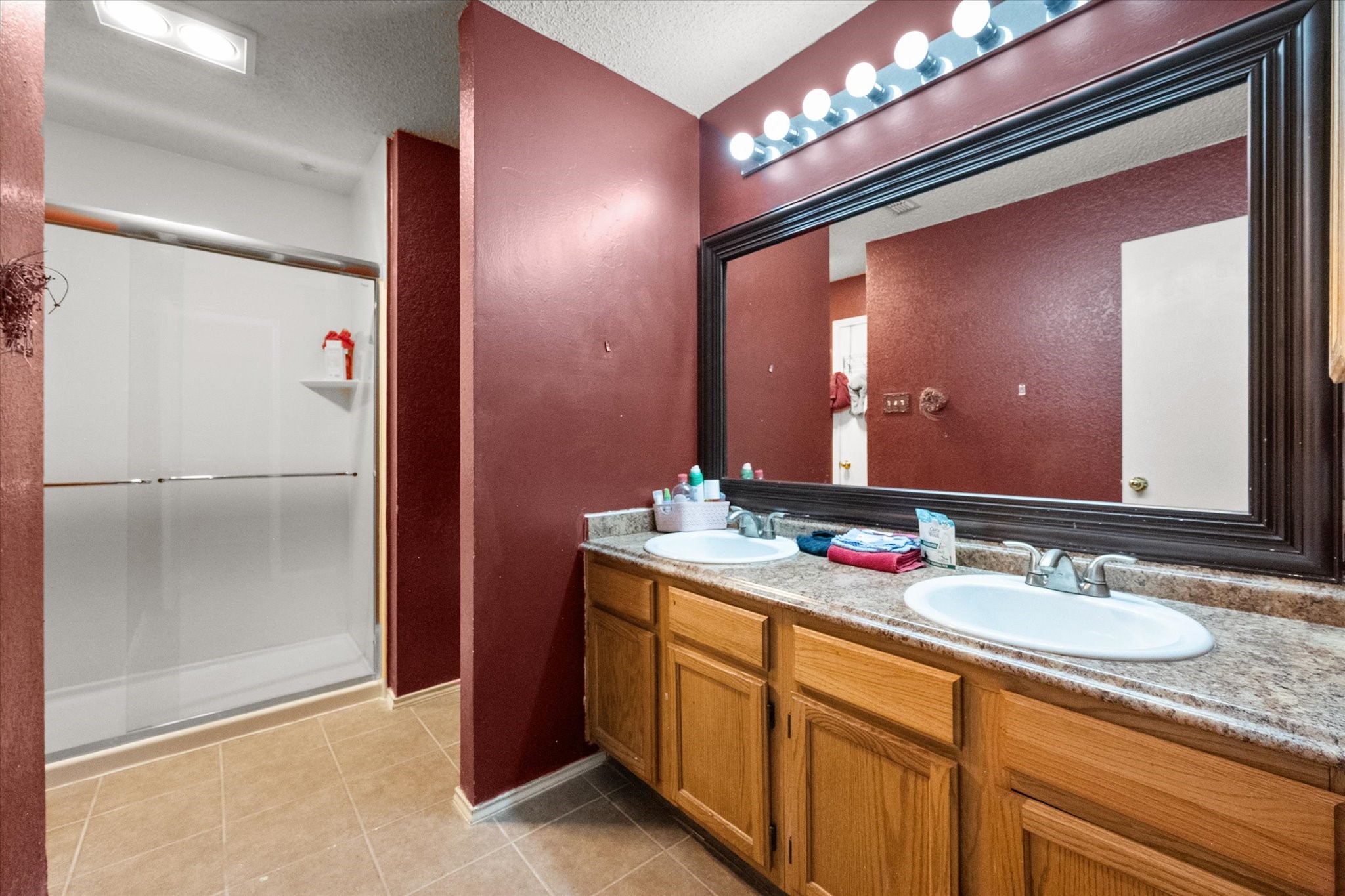 4959 Shady Oak Trail