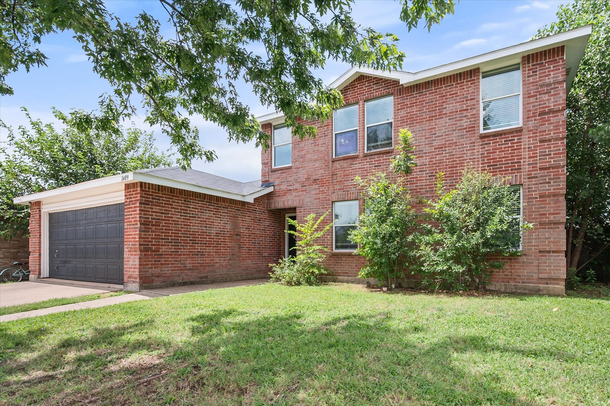1409 Blazing Star Trail