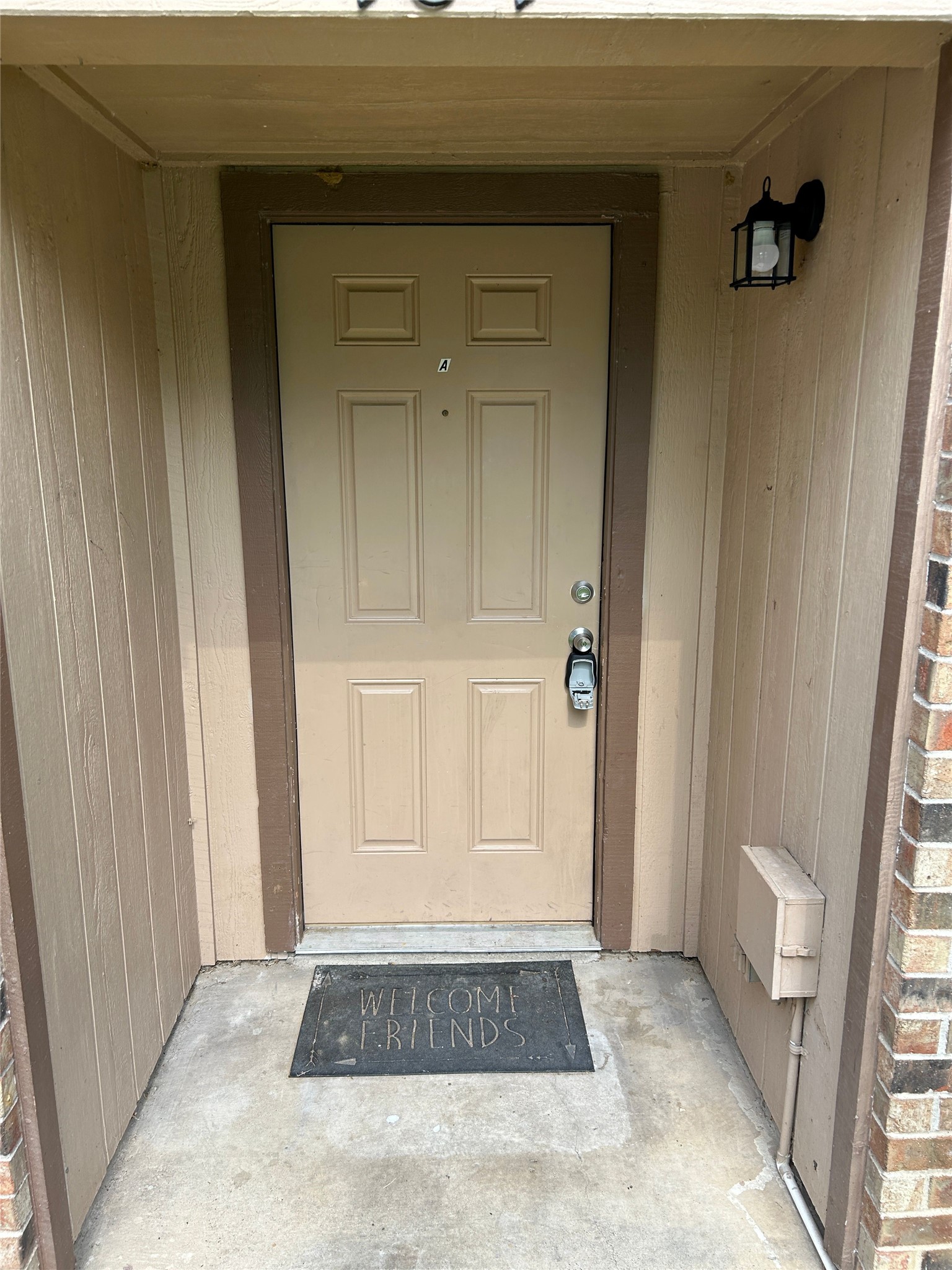 404 Jordan Lane