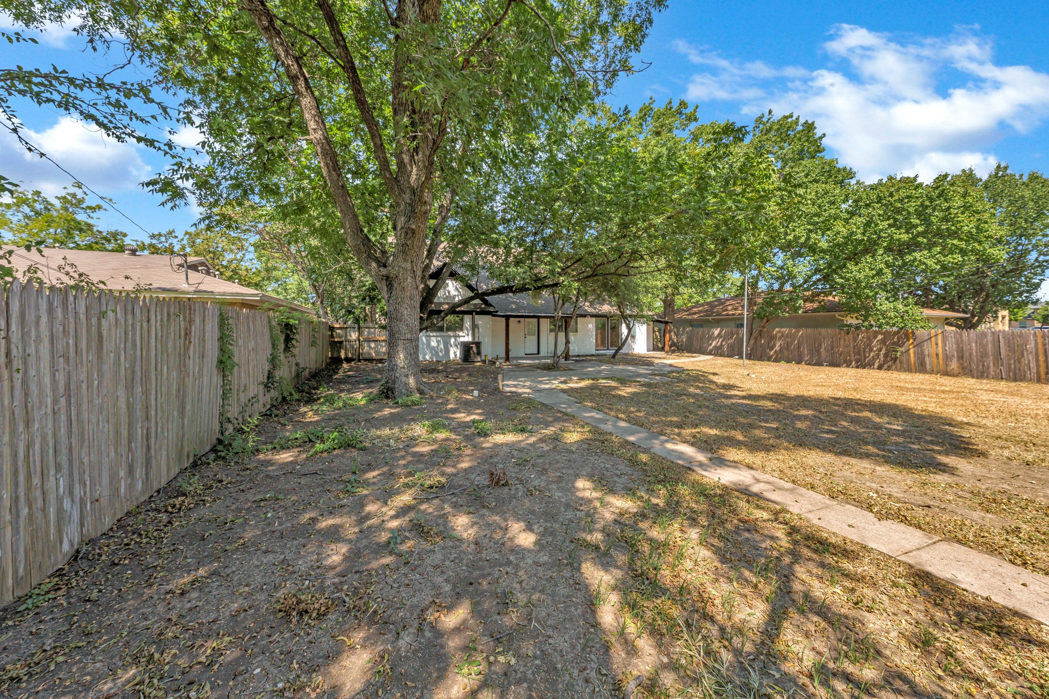 1218 Thomas Street