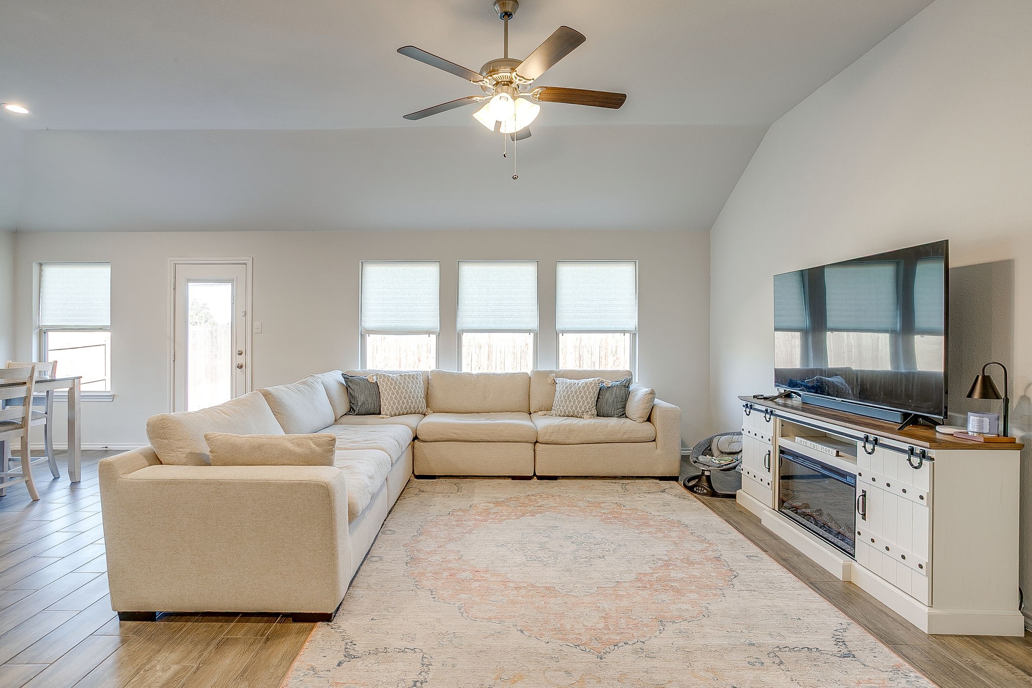 5828 Utopia Drive