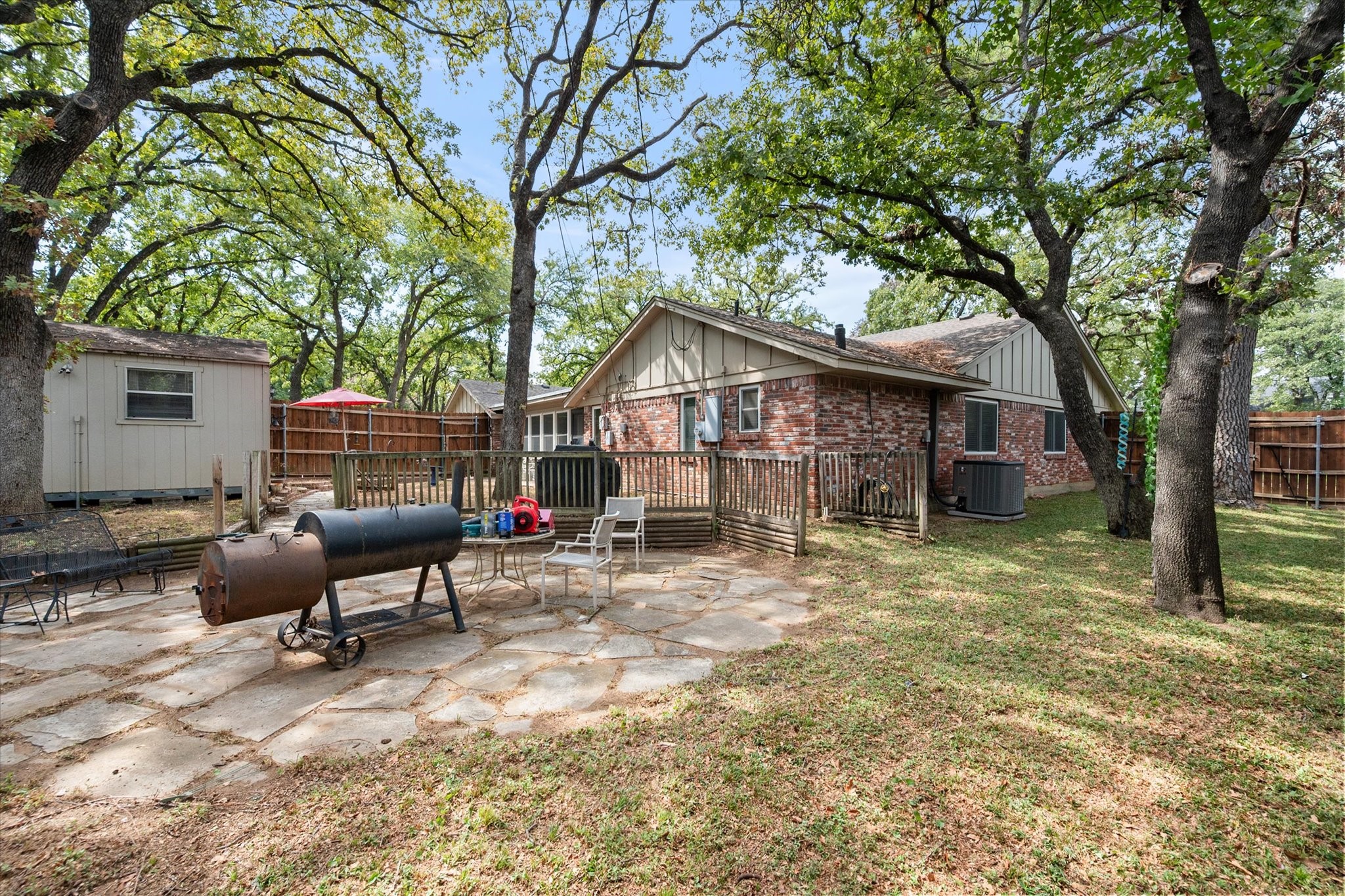 1001 Whispering Oak Court