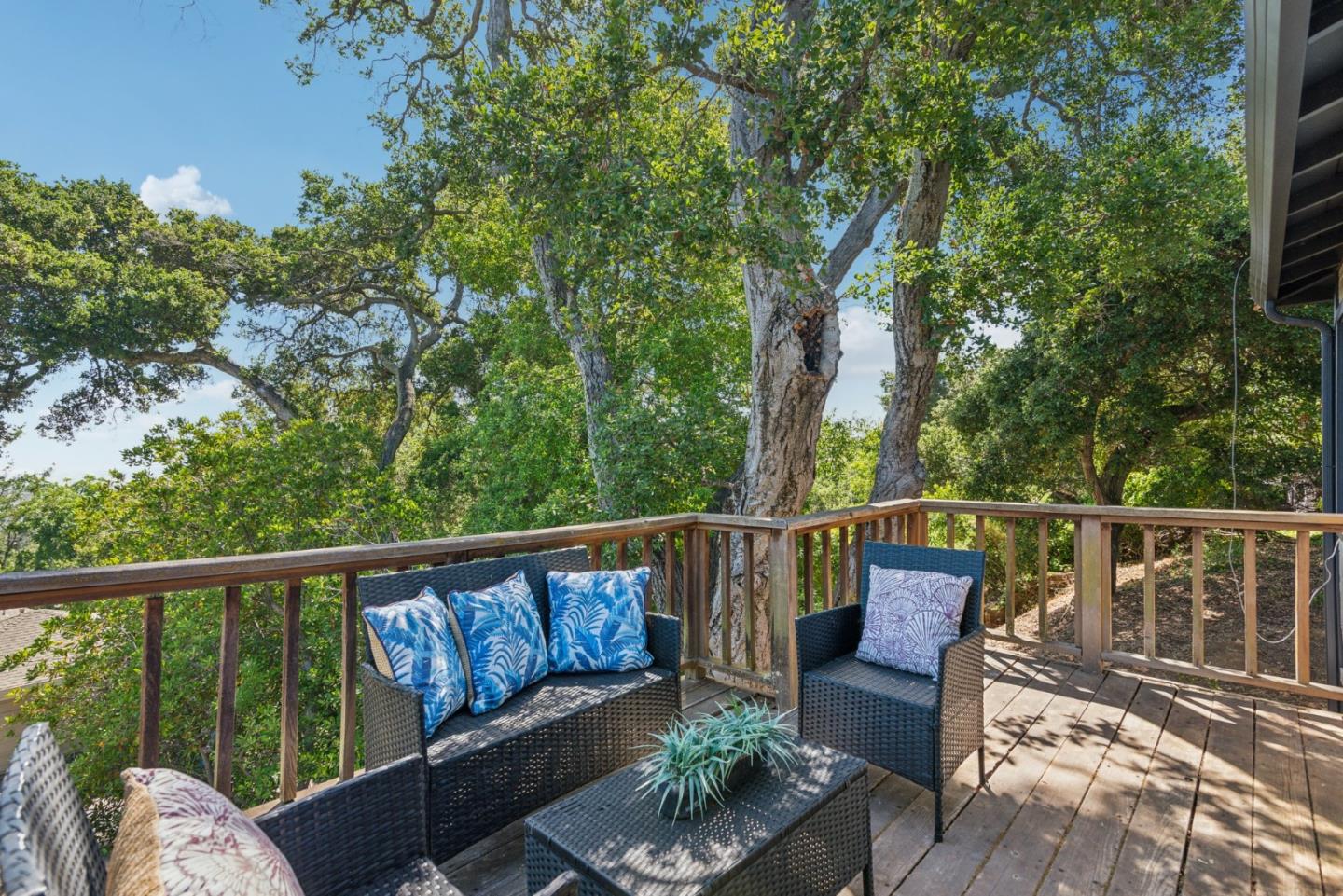 3803 Hamilton WAY