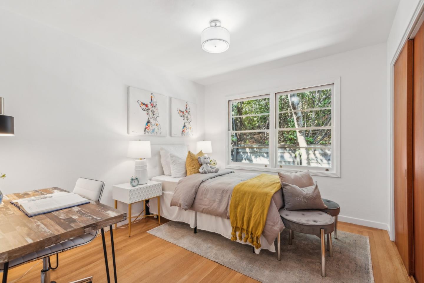 3803 Hamilton WAY
