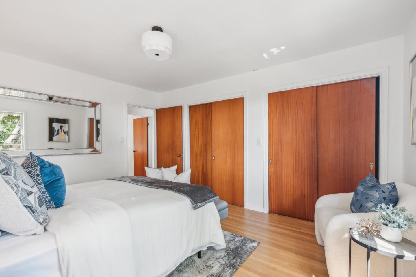 3803 Hamilton WAY