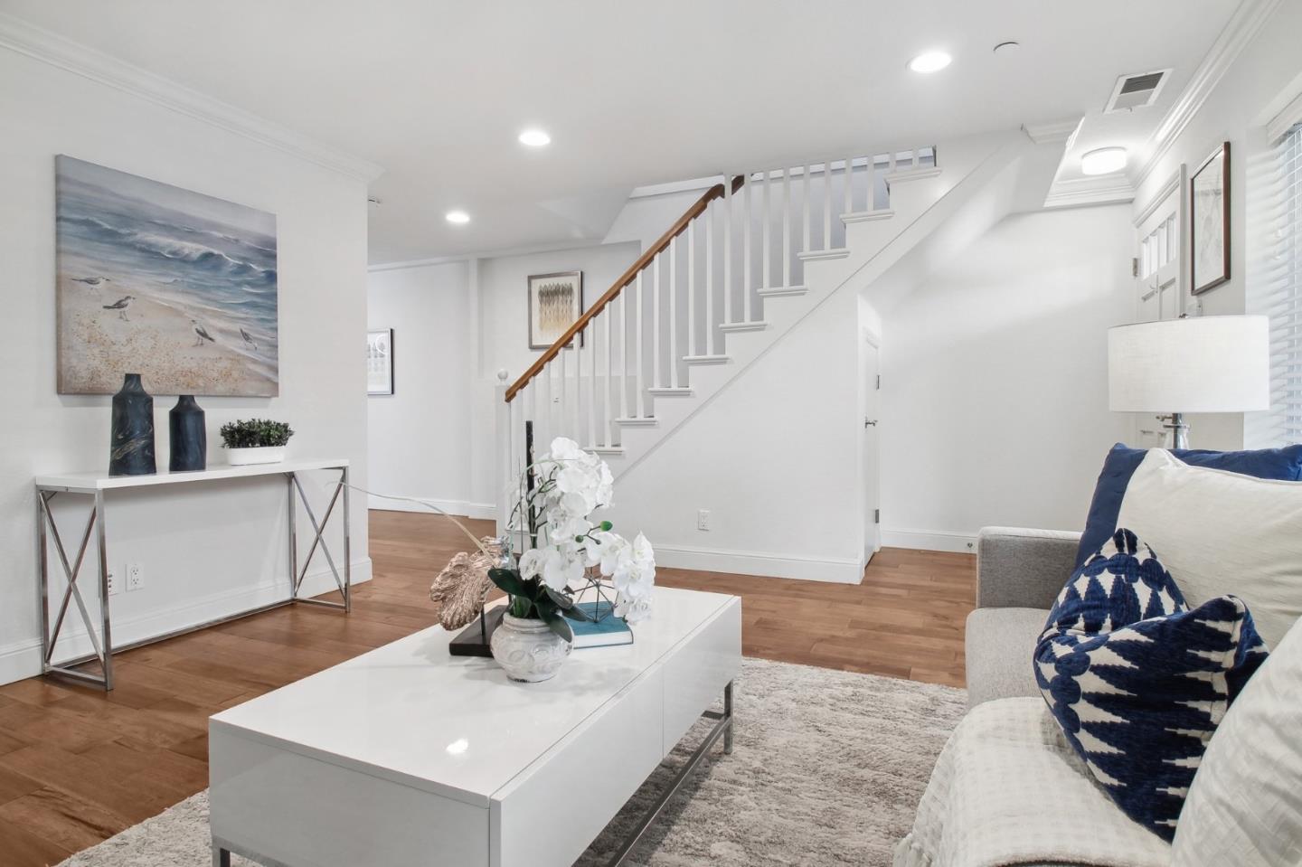 508 Peninsula AVE 2