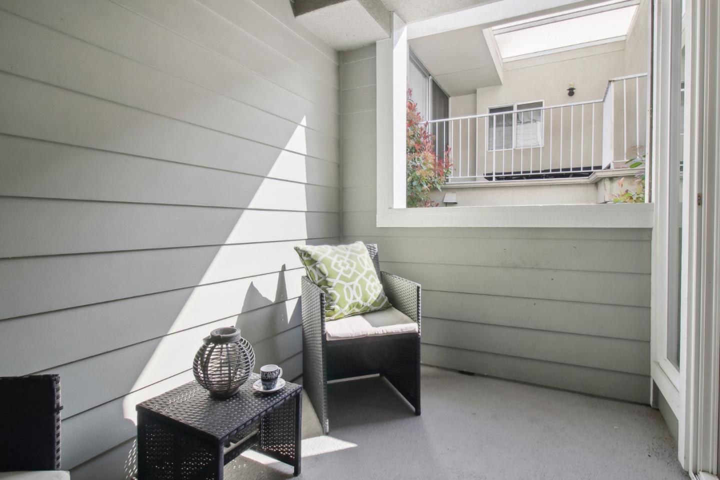 508 Peninsula AVE 2