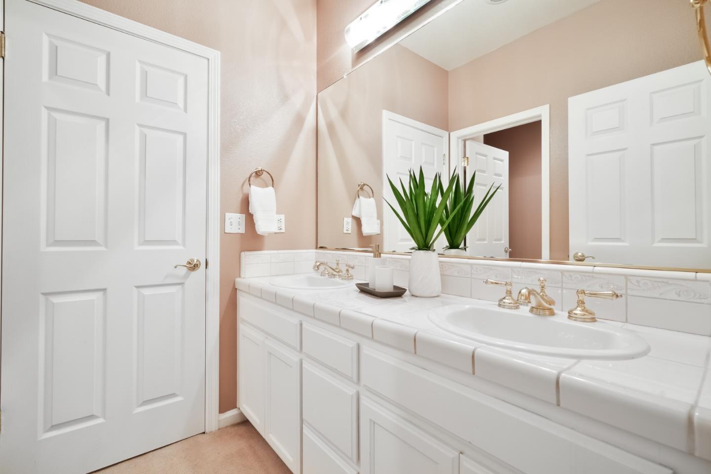 5 Wilmington Acres CT