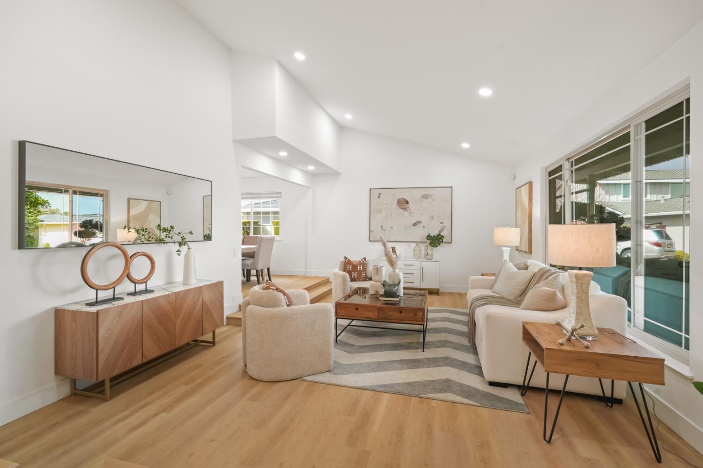 316 Pompano CIR