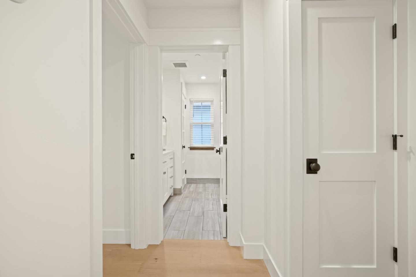 911 Peggy Lane