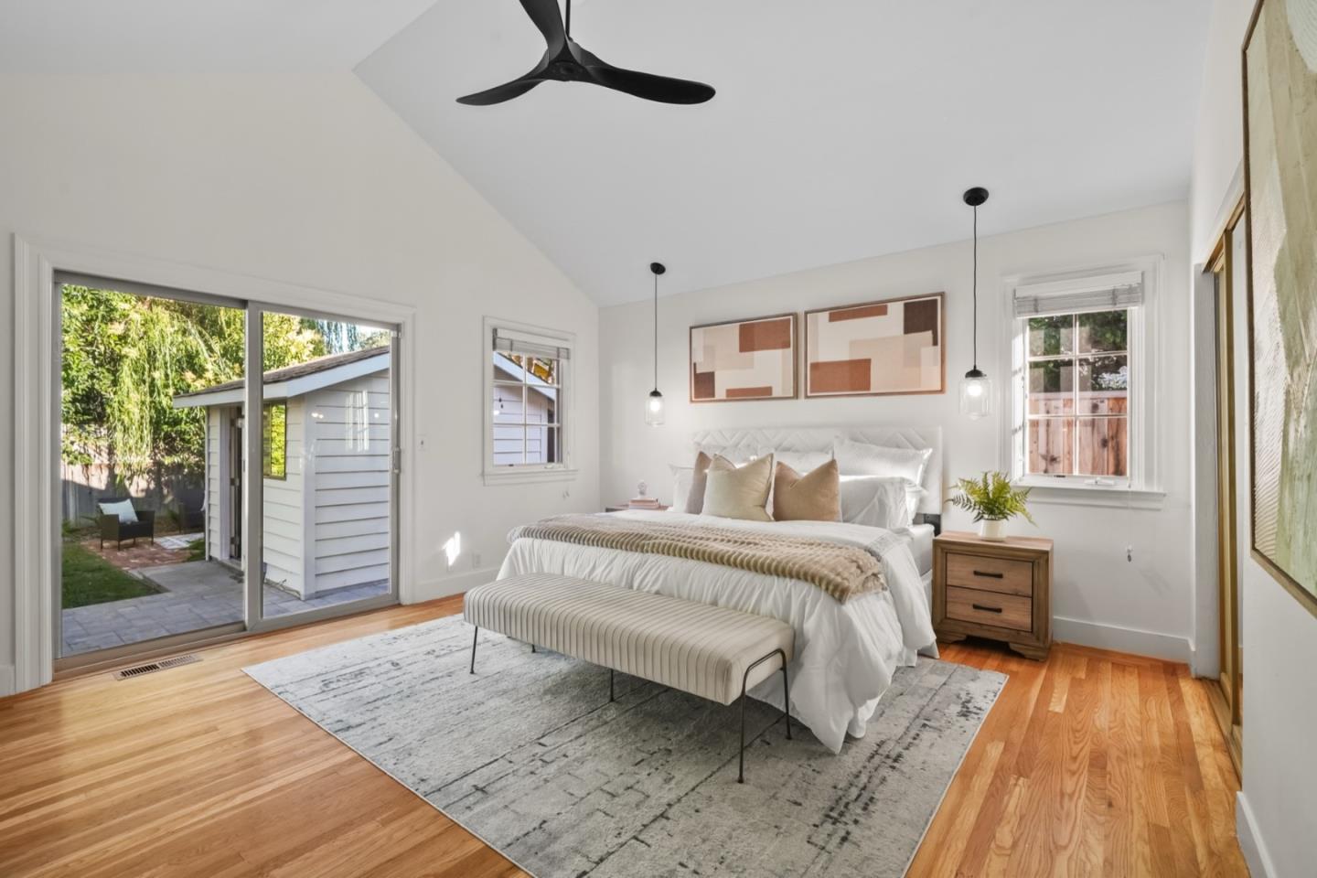 2061 Valparaiso Avenue