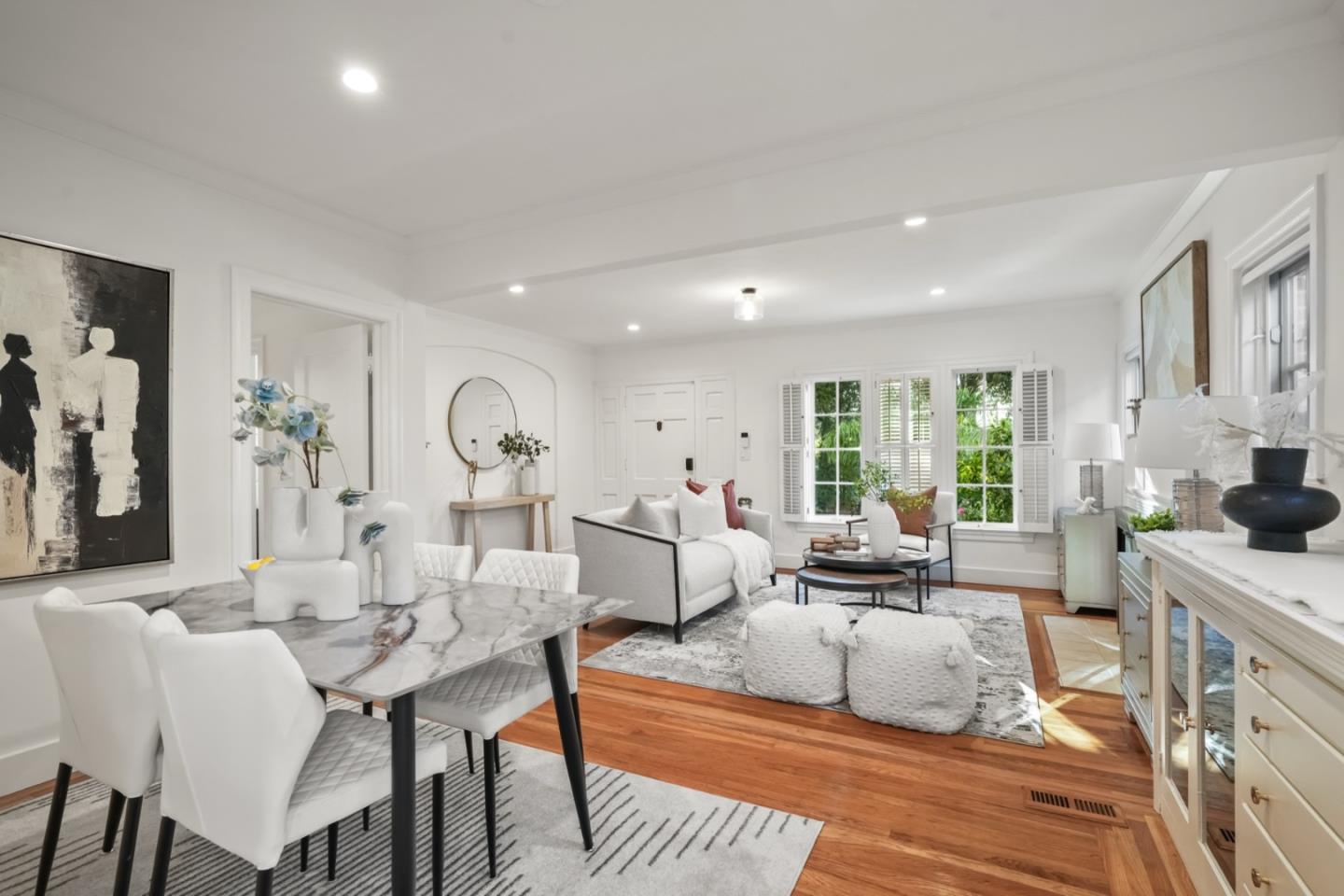 2061 Valparaiso Avenue