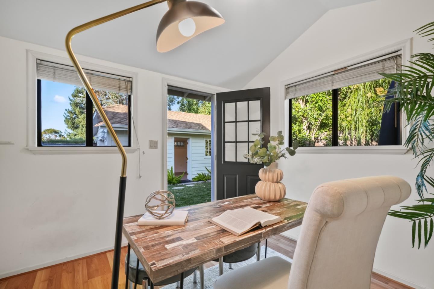 2061 Valparaiso Avenue