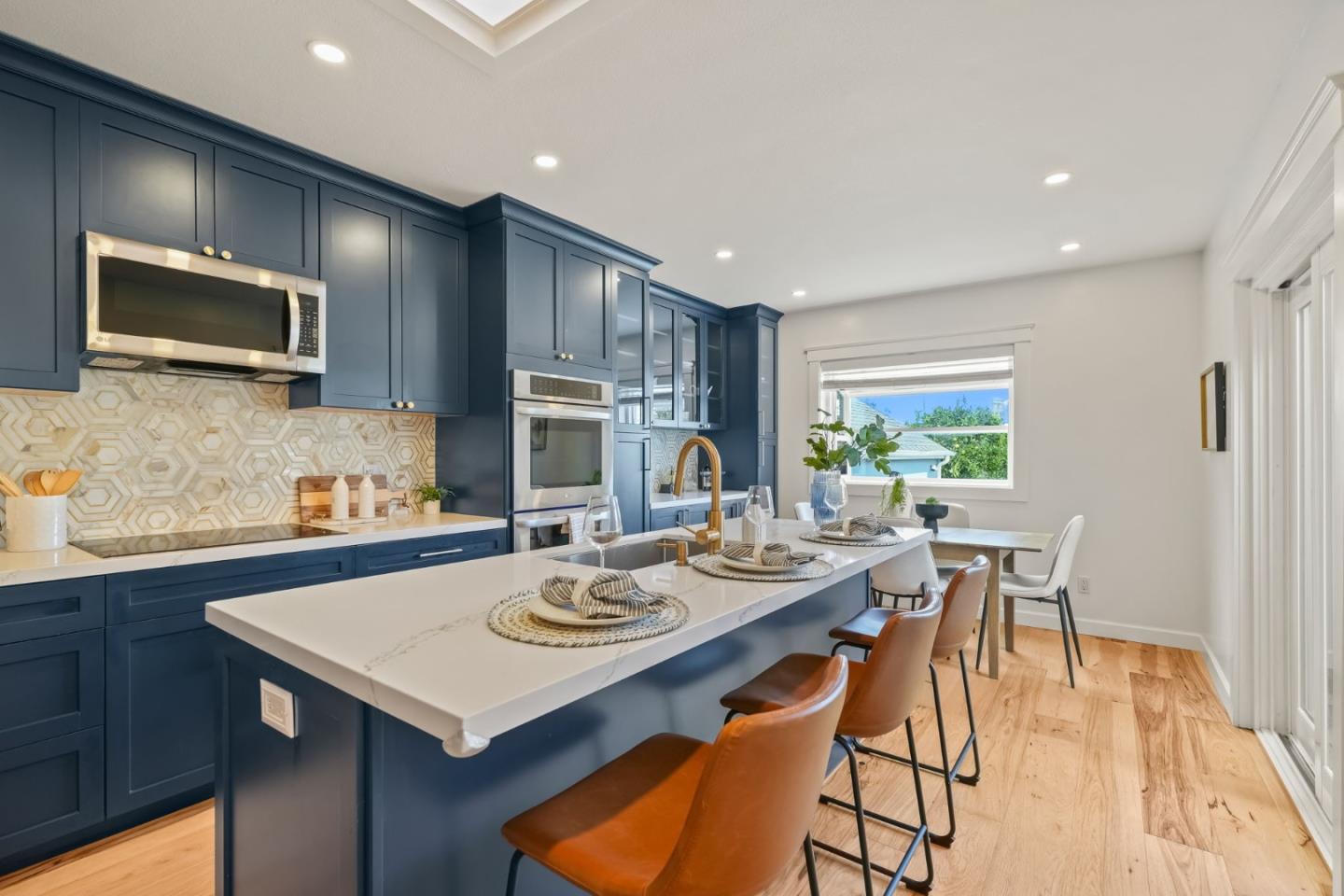 621 South Humboldt Street