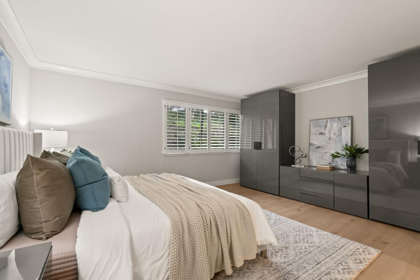 184 Sand Hill Circle