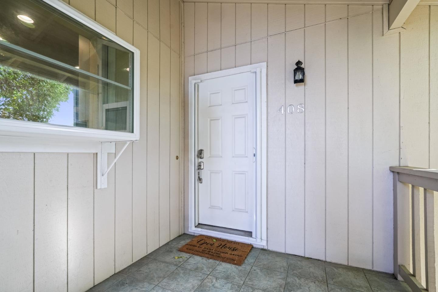 408 - 410 Morse Avenue