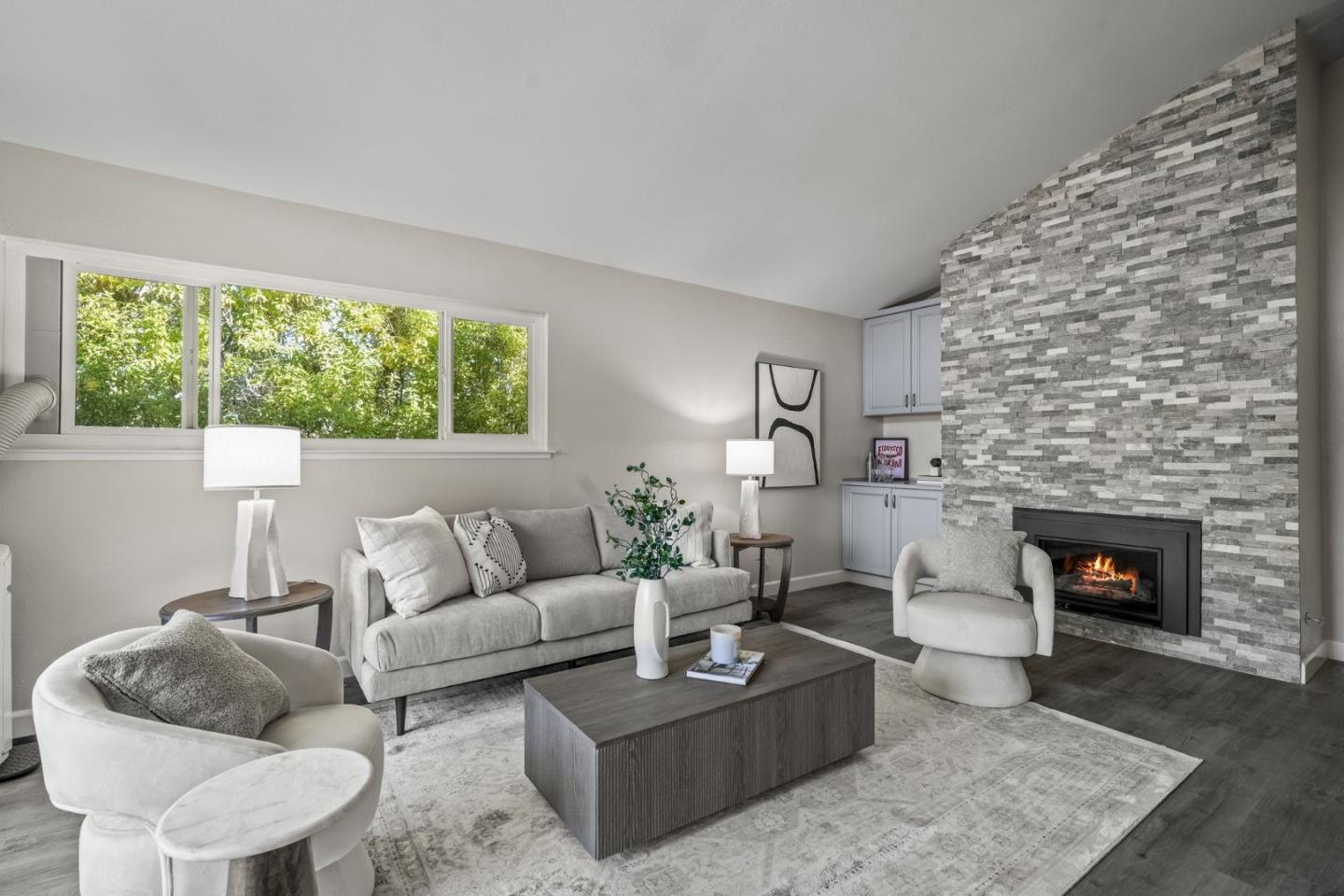 408 - 410 Morse Avenue